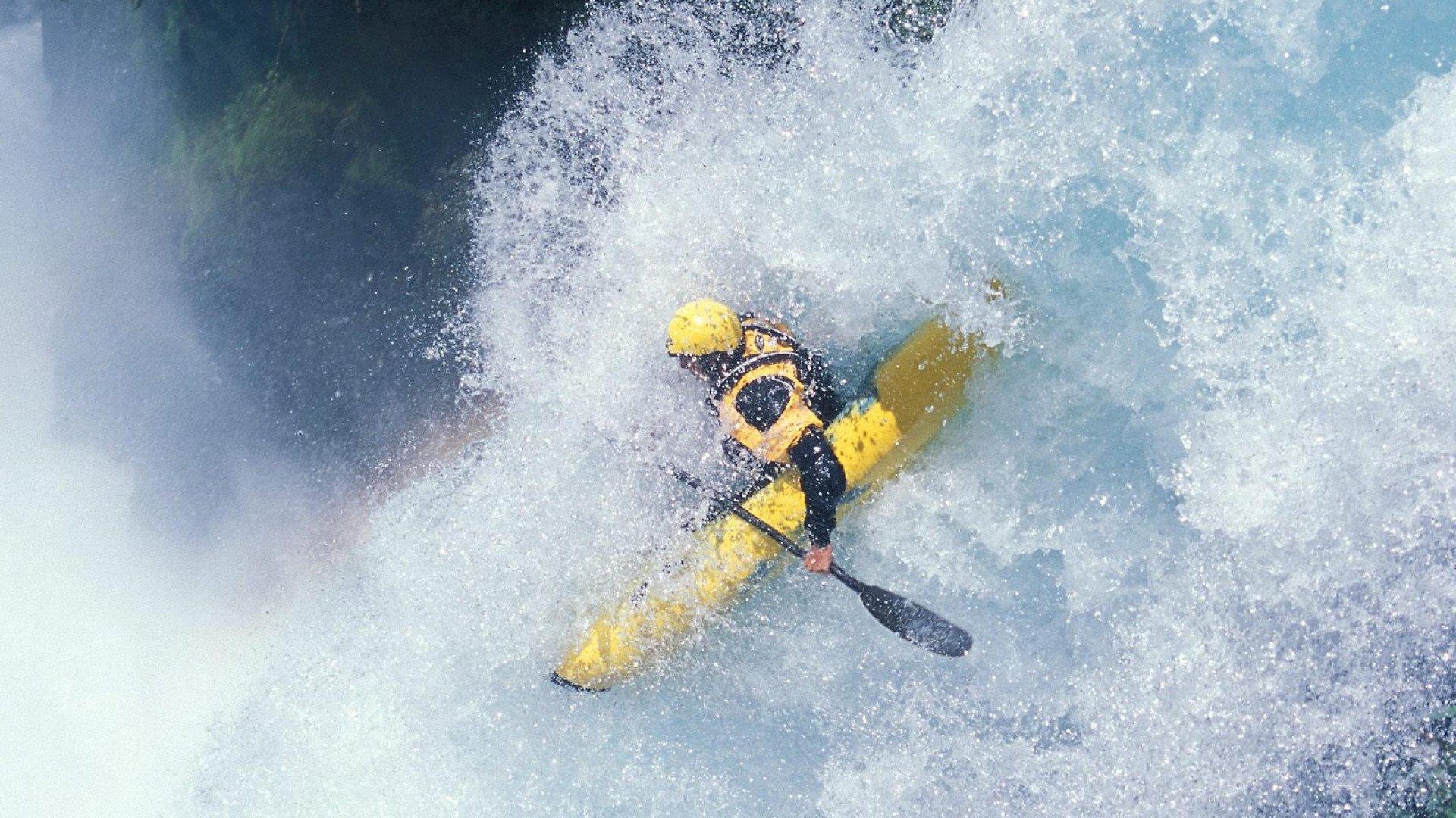 中国女排力克强敌巴西，世界联赛再添胜绩